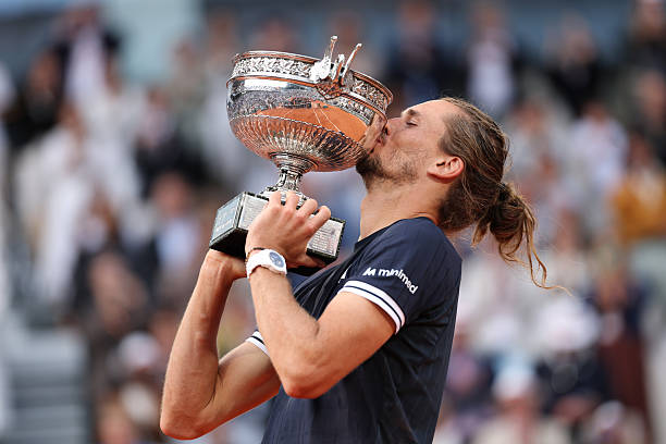gettyimages-2280358635-612x612-1792391270.jpg