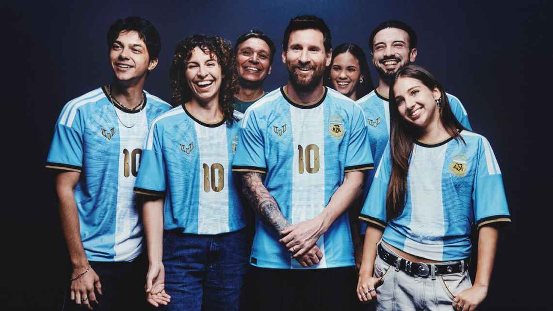 messi-retires-1791308072.jpg