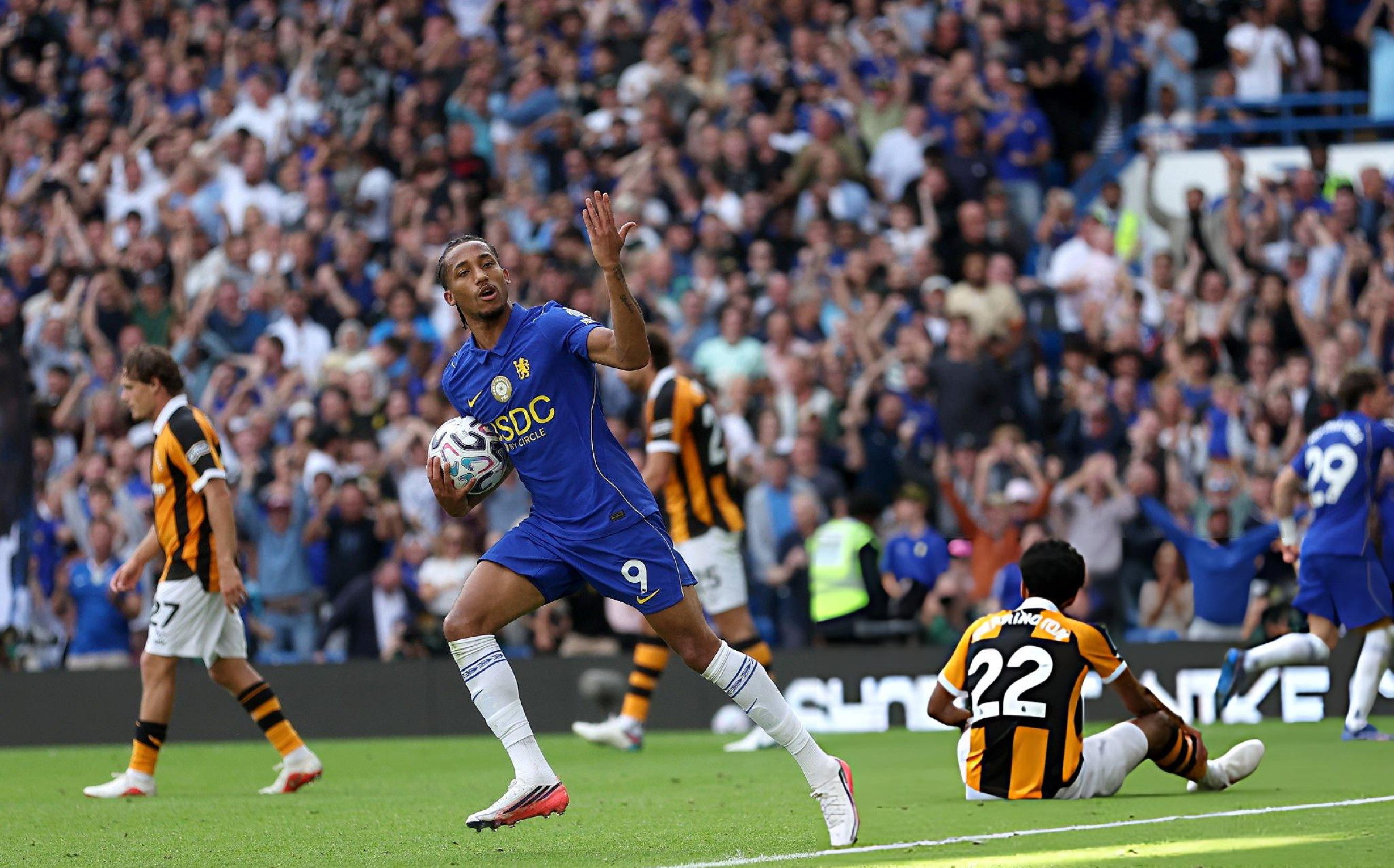 Another Defense Disaster from Chelsea as Hull City Remain Unbeaten