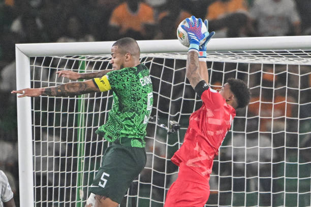 Ronwen Williams, William Troost-Ekong