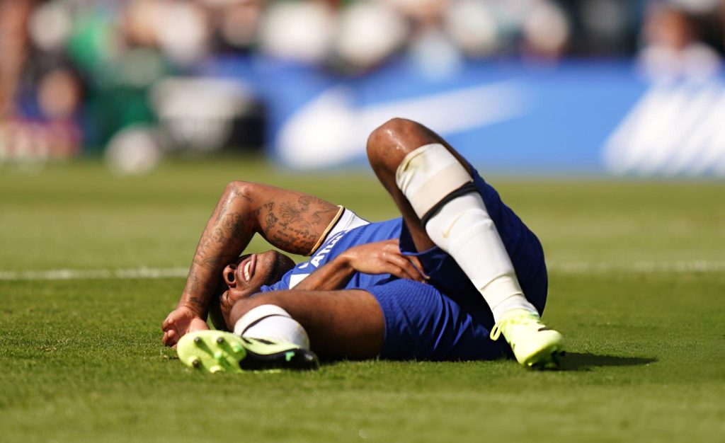 Sterling Leaves Chelsea at Last But One Major Issue Remains Raheem Sterling, Chelsea, Napoli