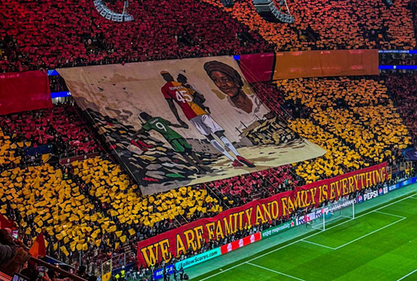 Osimhen Moved to Tears by Galatasaray Fans’ Emotional Tifo Galatasaray fans tifo for Victor Osimhen.