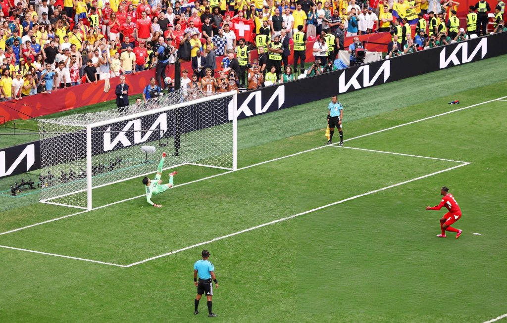Manuel Akanji